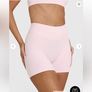 Oner Active SoftMotion Shorts 6” in Ballet Pink (M)